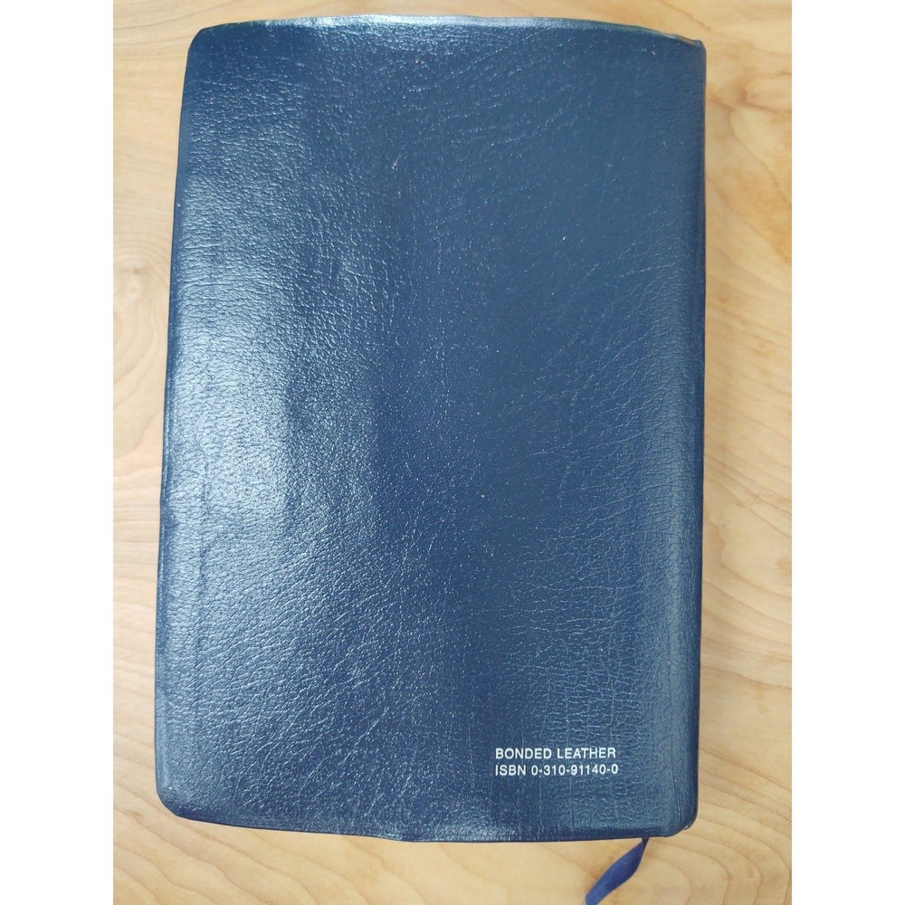 Holy Bible 1986 King James Version Giant Print Words Christ in Red Concordance - Picture 13 of 13
